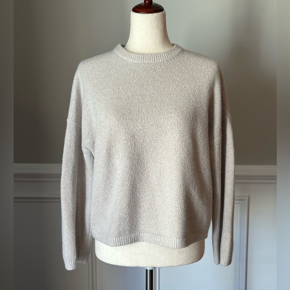 Oak + Fort Crewneck Sweater size Medium